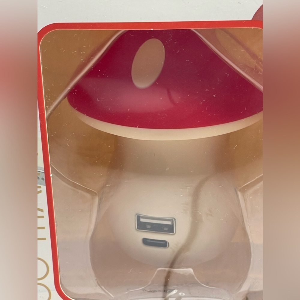 Mushroom USB Rechargeable Power Bank, NIB🍄 - Picture 5 of 9